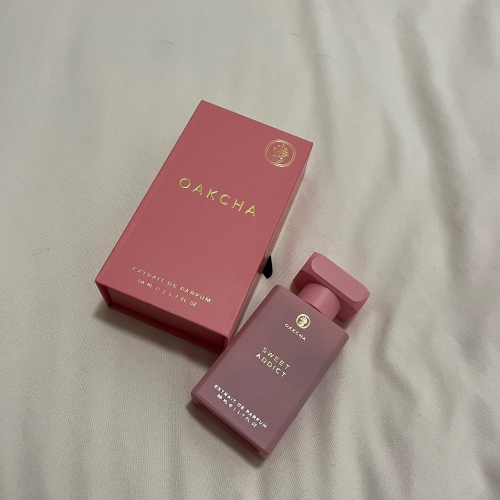 Oakcha Sweet Addict Perfume